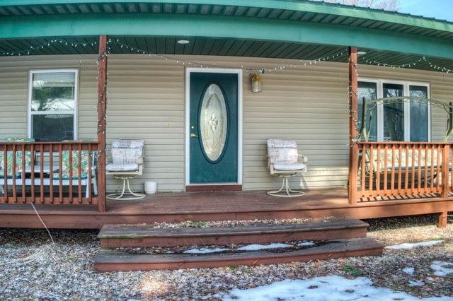 4793 E Duck Lake Road, Grawn, MI 49637