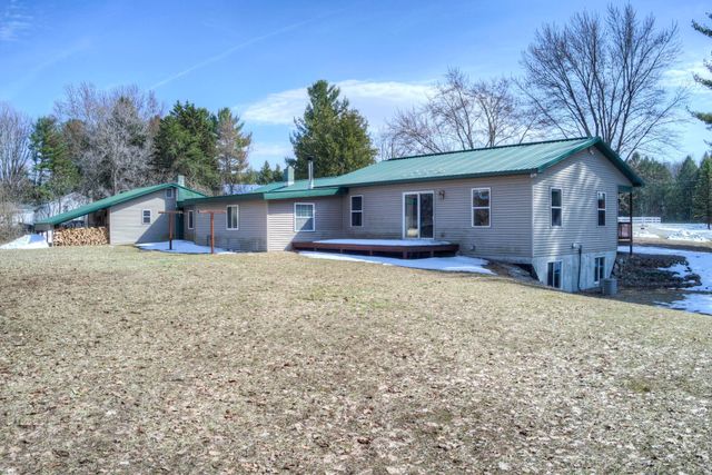 4793 E Duck Lake Road, Grawn, MI 49637