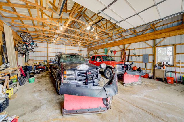 4793 E Duck Lake Road, Grawn, MI 49637