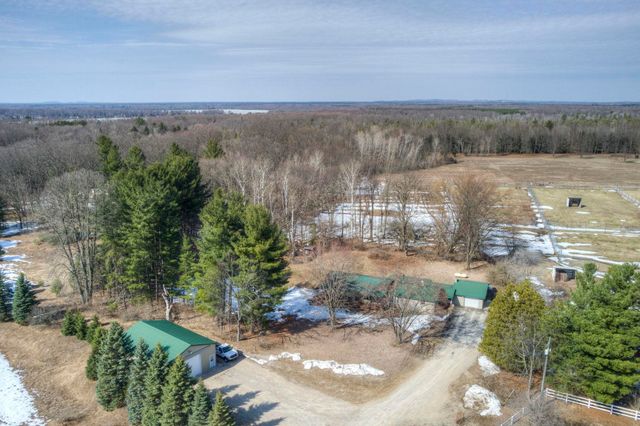 4793 E Duck Lake Road, Grawn, MI 49637