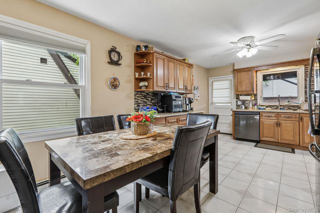 583 Bellevue Avenue N, Yonkers, NY 10703