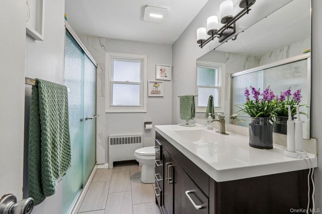 583 Bellevue Avenue N, Yonkers, NY 10703