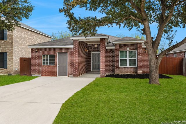 4742 Highland Farm, San Antonio, TX 78244
