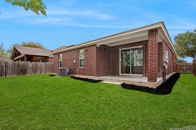 4742 Highland Farm, San Antonio, TX 78244