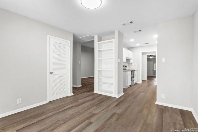 4742 Highland Farm, San Antonio, TX 78244