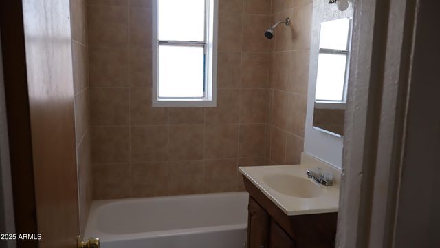 524 North Avenue, Sierra Vista, AZ 85635