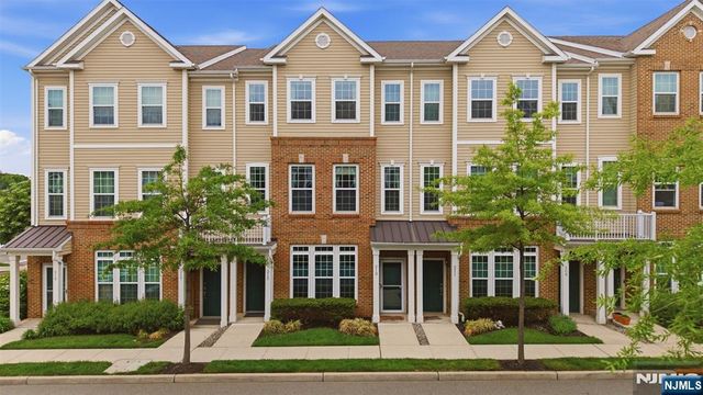 213 Wesmont Drive, Wood Ridge, NJ 07075