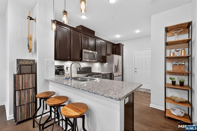 213 Wesmont Drive, Wood Ridge, NJ 07075