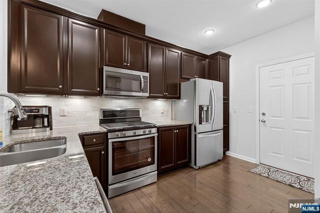 213 Wesmont Drive, Wood Ridge, NJ 07075