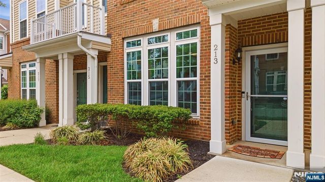 213 Wesmont Drive, Wood Ridge, NJ 07075