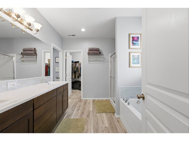 3410 DOUBLETREE St, Forest Grove, OR 97116