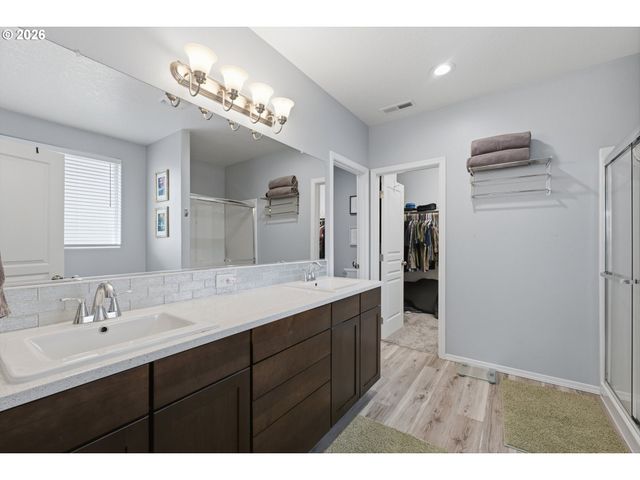 3410 DOUBLETREE St, Forest Grove, OR 97116