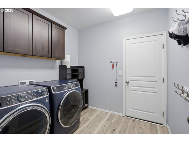 3410 DOUBLETREE St, Forest Grove, OR 97116