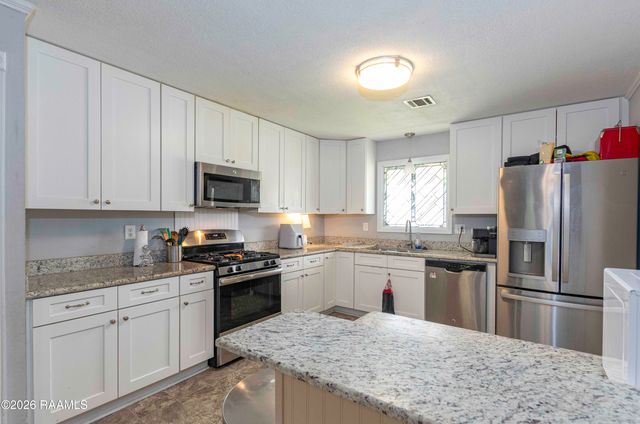 200 Foreman Drive, Lafayette, LA 70506