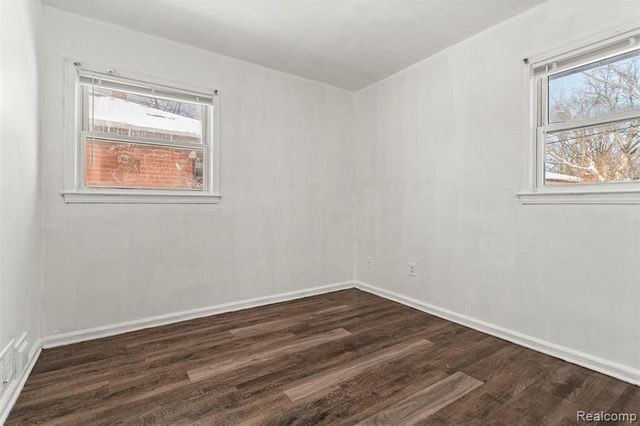 28632 Parkwood Street, Inkster, MI 48141