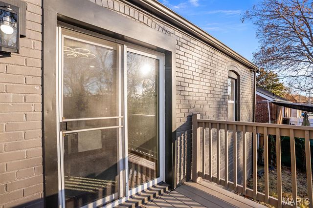 2709 W Tennyson Avenue, Overland, MO 63114