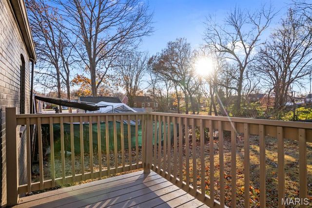 2709 W Tennyson Avenue, Overland, MO 63114