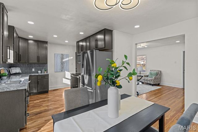 2709 W Tennyson Avenue, Overland, MO 63114