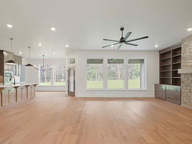 9001 Prairie Farms Drive, Mustang, OK 73064