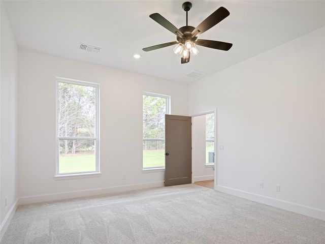 9001 Prairie Farms Drive, Mustang, OK 73064