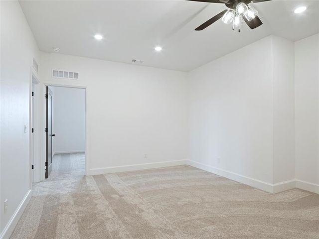 9001 Prairie Farms Drive, Mustang, OK 73064