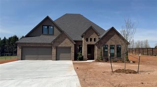 9001 Prairie Farms Drive, Mustang, OK 73064