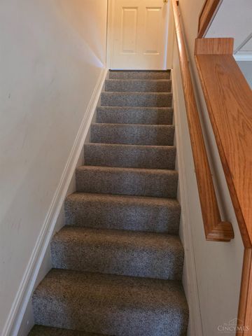 2329 Garrison Drive, Springfield Twp., OH 45231