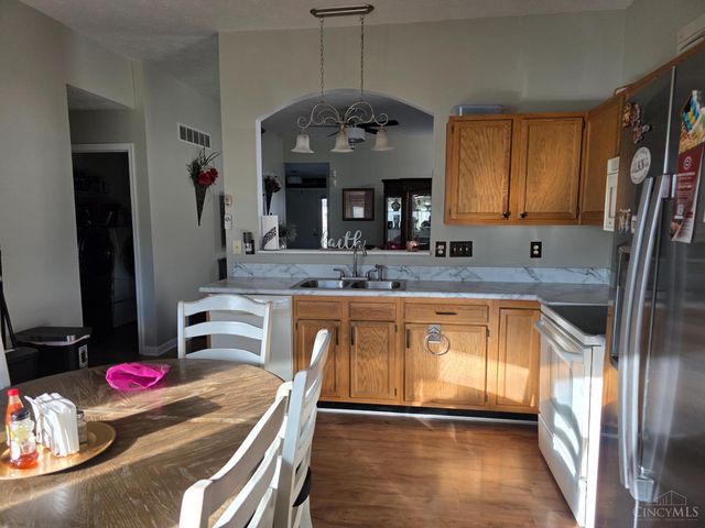 2329 Garrison Drive, Springfield Twp., OH 45231