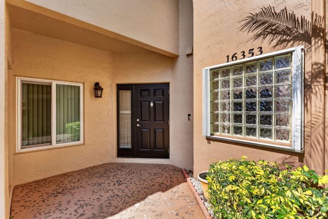 16353 Malibu Drive 61, Weston, FL 33326