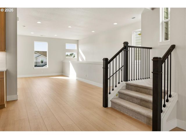 12400 Sw Silvertip St, Beaverton, OR 97007