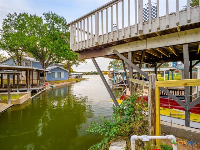 605 Cove Circle, Granite Shoals, TX 78654