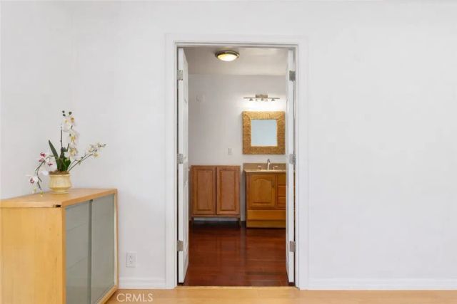 23777 Mulholland 62, Calabasas, CA 91302
