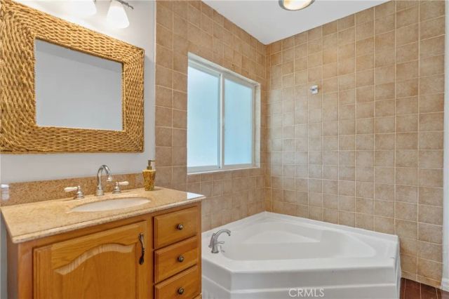 23777 Mulholland 62, Calabasas, CA 91302