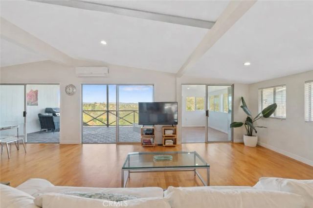 23777 Mulholland 62, Calabasas, CA 91302