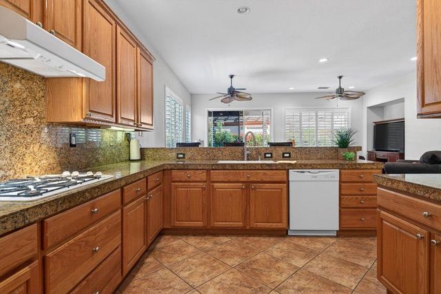 80456 Glen Eagles Court, Indio, CA 92201