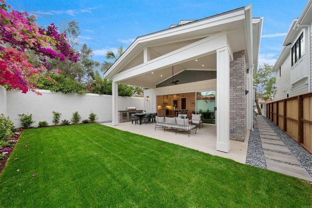 309 J Avenue, Coronado, CA 92118