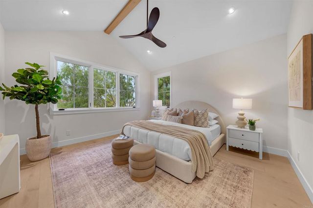 309 J Avenue, Coronado, CA 92118
