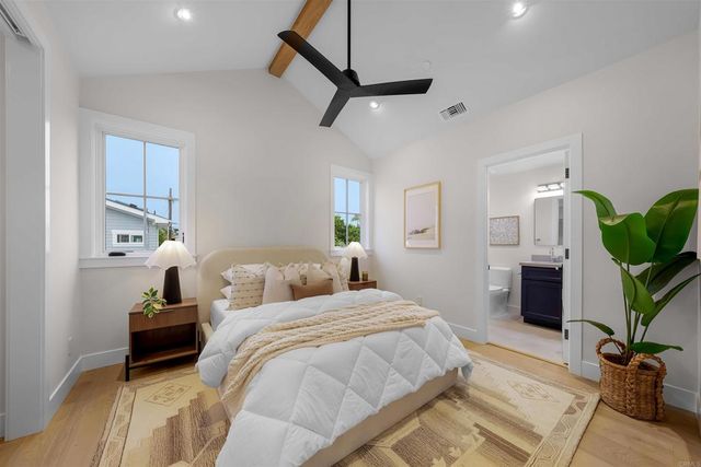 309 J Avenue, Coronado, CA 92118