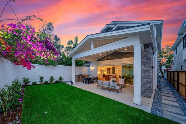 309 J Avenue, Coronado, CA 92118