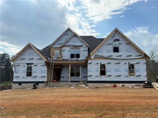 5089 Southern Pines Drive, Kernersville, NC 27284