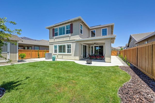 2752 Elderberry St, West Sacramento, CA 95691