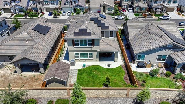 2752 Elderberry St, West Sacramento, CA 95691