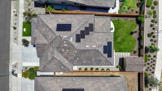 2752 Elderberry St, West Sacramento, CA 95691