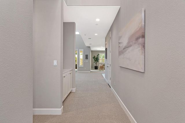 2752 Elderberry St, West Sacramento, CA 95691