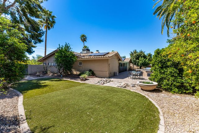 5116 E CHARTER OAK Road, Scottsdale, AZ 85254