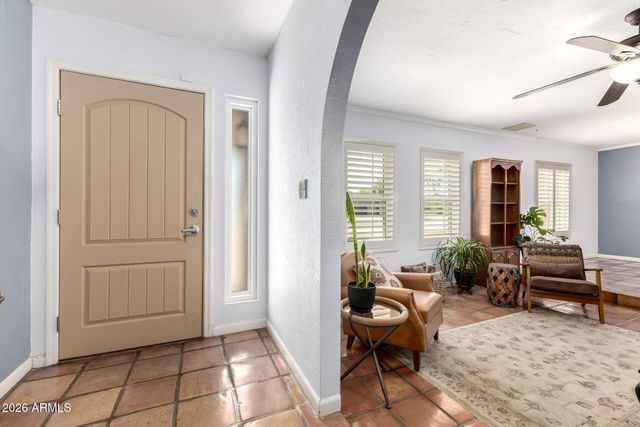 5116 E CHARTER OAK Road, Scottsdale, AZ 85254