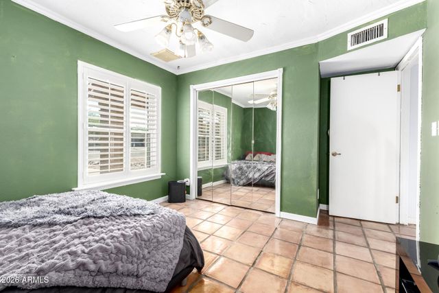 5116 E CHARTER OAK Road, Scottsdale, AZ 85254