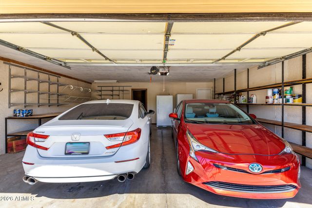 5116 E CHARTER OAK Road, Scottsdale, AZ 85254