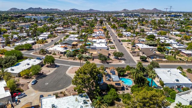 5116 E CHARTER OAK Road, Scottsdale, AZ 85254