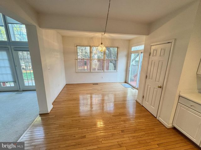 5901 EWING PL, Alexandria, VA 22310